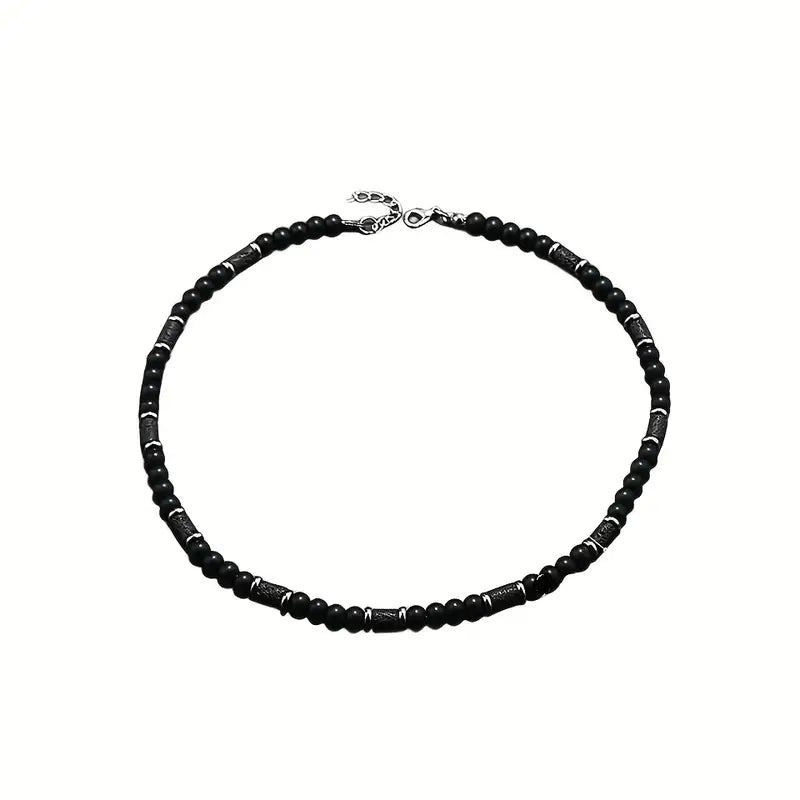 COLLAR DE ROCA VOLCÁNICA