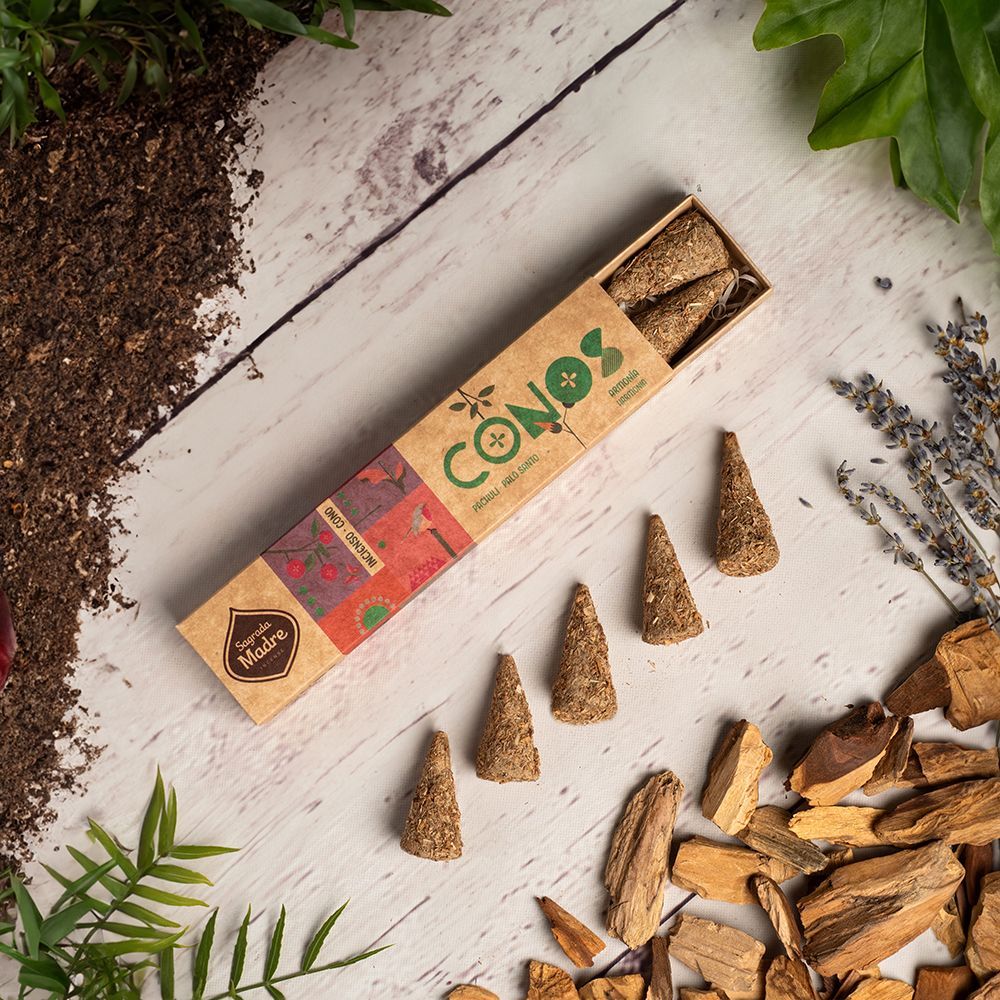CONOS PATCHOULI Y PALO SANTO SAGRADA MADRE