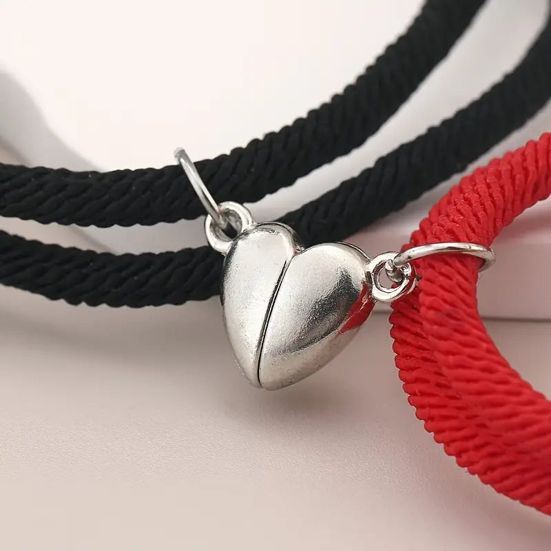 PULSERA ROJA ÁRBOL DE LA VIDA CON DIJE IMANTADO CORAZÓN