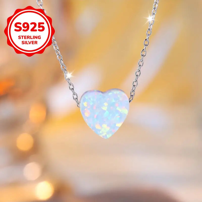 COLLAR CON DIJE EN CORAZÒN DE ÒPALO Y PLATA