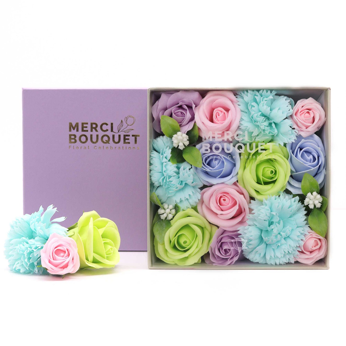 FLORES DE JABÓN - CAJA CUADRADA BENDICIONES DE BEBÉ AZUL