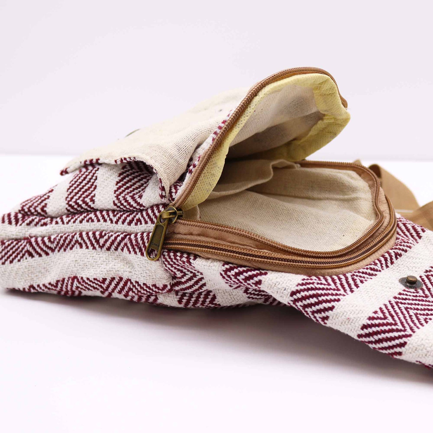 BOLSO BANDOLERA ALGODÓN NATURAL BURDEOS Y BLANCO