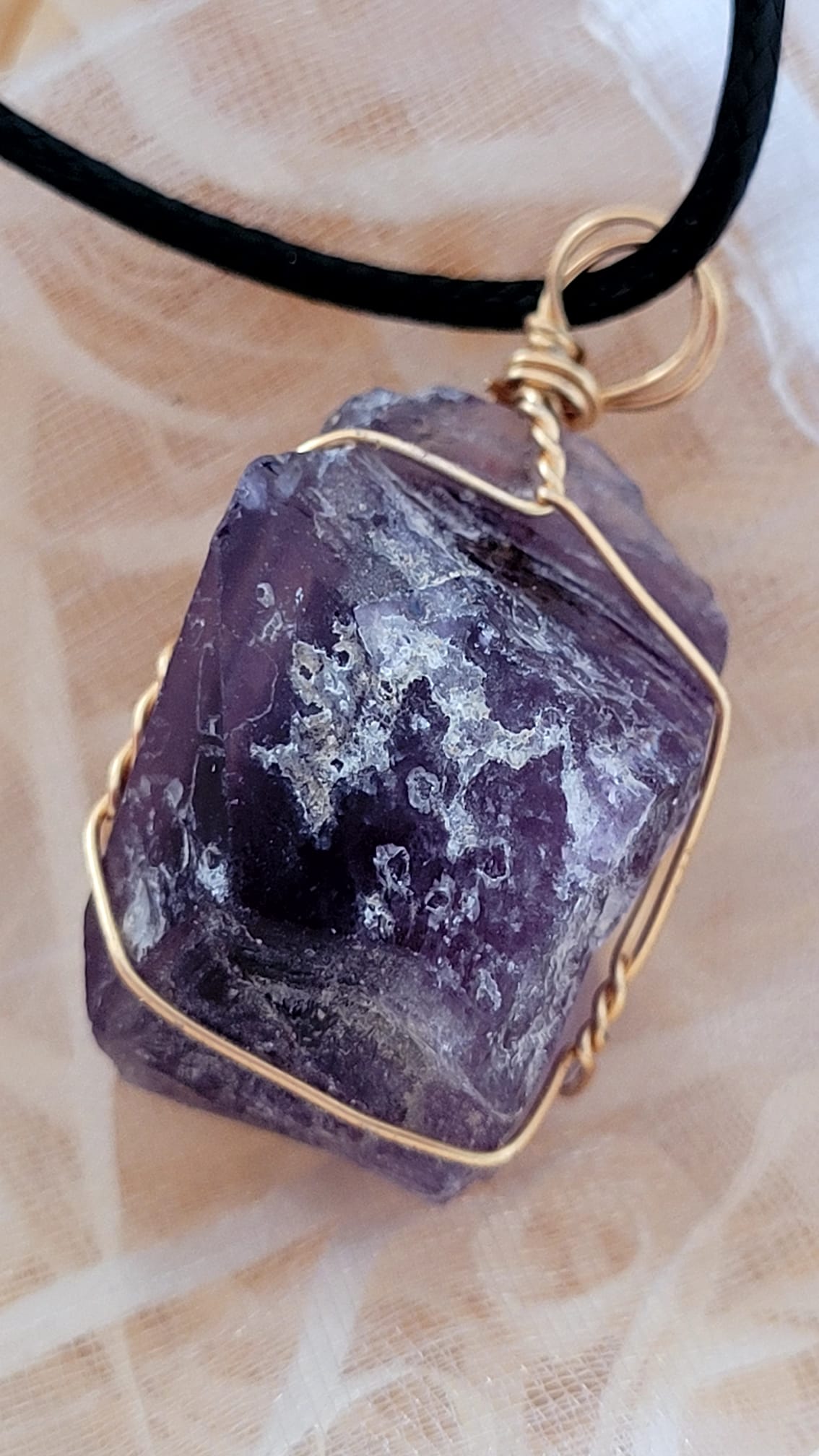 COLLAR DE PIEDRA NATURAL AMATISTA