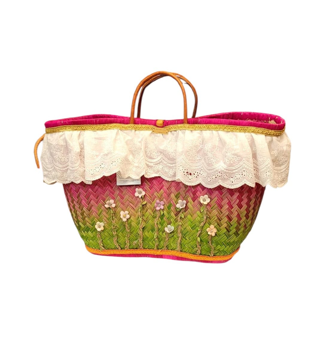 CESTA DE MADAGASCAR FLORES Y VOLADOS